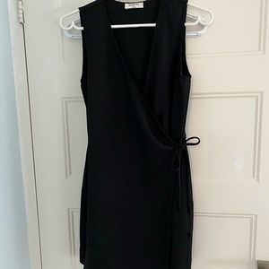 Aritzia romper never been worn.